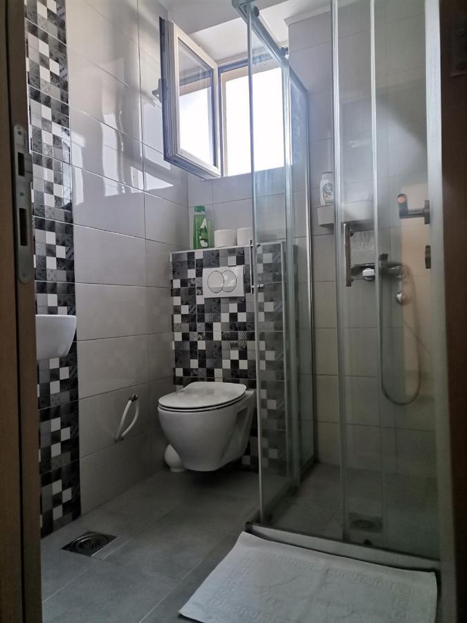 Roomsapartments Popcourt Pančevo エクステリア 写真