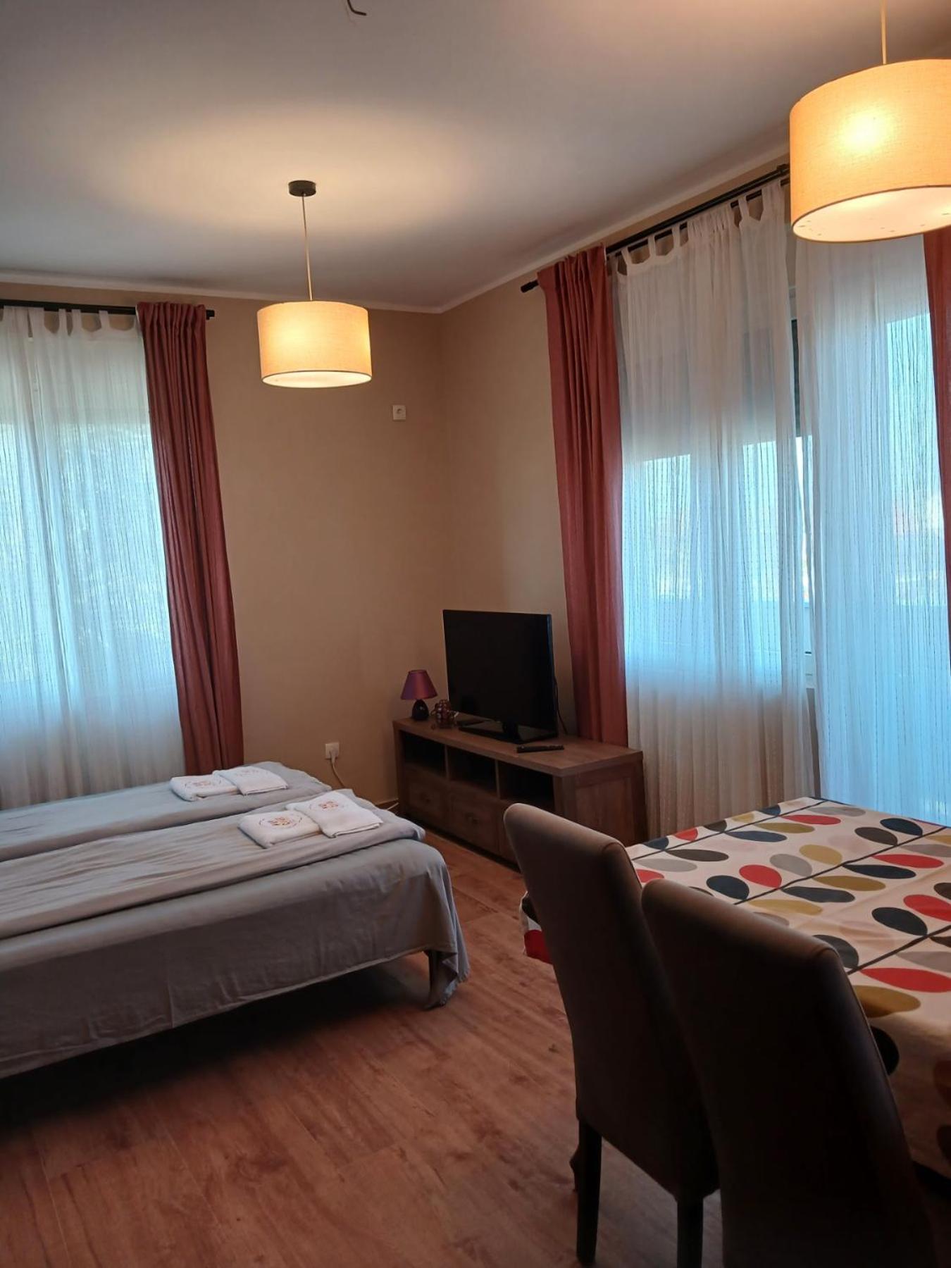Roomsapartments Popcourt Pančevo エクステリア 写真